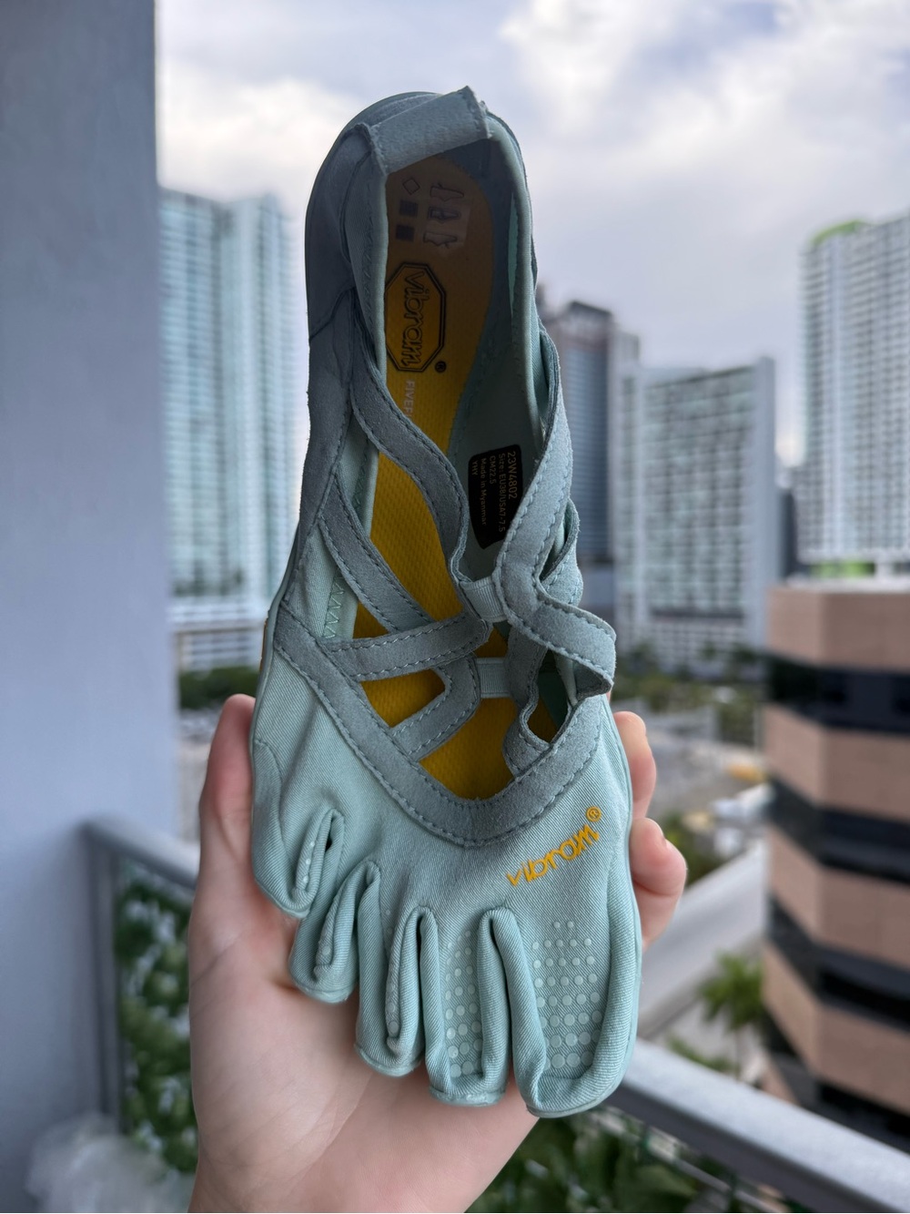 NWT Vibram FiveFingers Alitza Loop Shoes EU 38 US 7-7.5 - Picture 7 of 11
